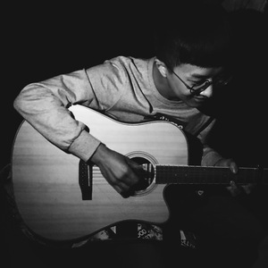 操美女大胖屁股呼扇呼扇的
